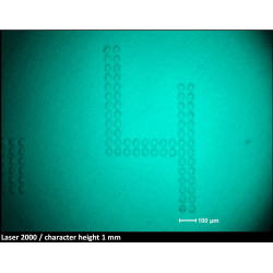 mlase_excimerlaser_mli-serie_bild_auf_quarzsubstrat.jpg