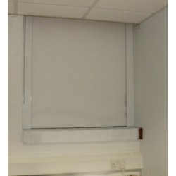 laser2000-storedeprotectionlaseraveccadrefaceblanche.jpg
